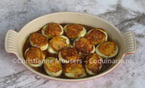 Medieval eggs with mint