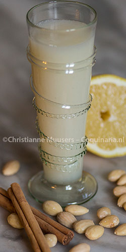 Almond lemonade from the 18th century