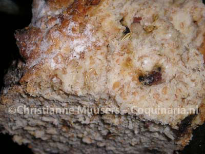 Close-up of the 'medieval bread'