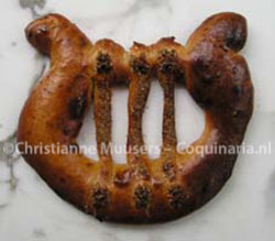 Roman bread in the phantasy shape of a lyre